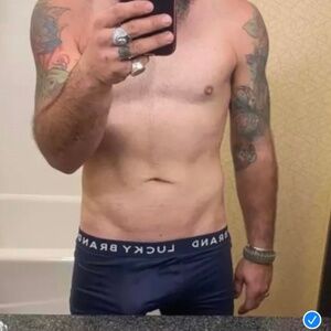 Meet your Posher, Mf